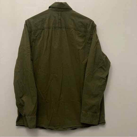 Duluth Trading Co. Men's Shirt Button Down M Green Organic Cotton Zip Pocket - Picture 3 of 15